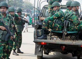 নামছে সশস্ত্রবাহিনী