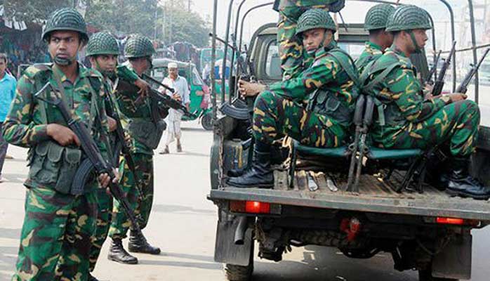 নামছে সশস্ত্রবাহিনী