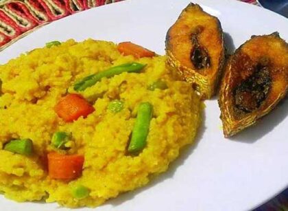 বৃষ্টি হলেই পাতে চাই গরম গরম খিচুড়ি