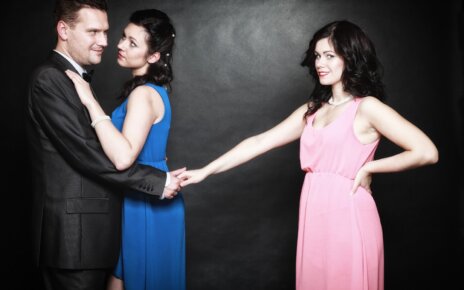 Triangle-Relationship